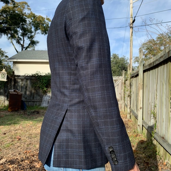 Hugo Boss Men suit/blazer/ Tailored /size US 40R - Picture 3 of 8